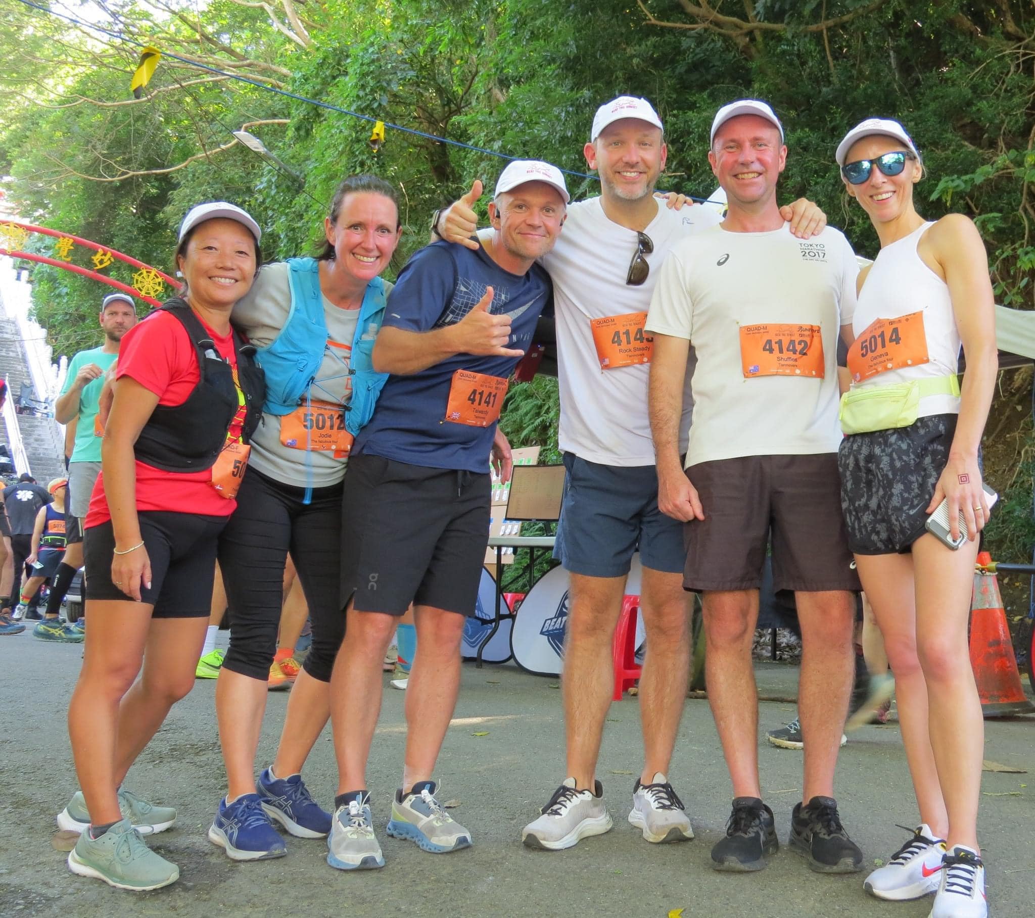 Runners at Beat the Sunset
